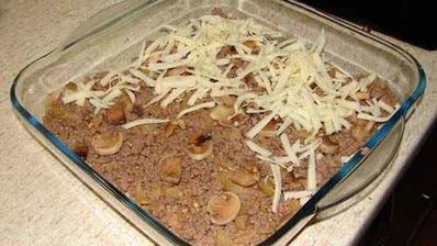 лазанья с фаршем и грибами