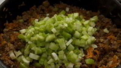 лазанья с фаршем и овощами