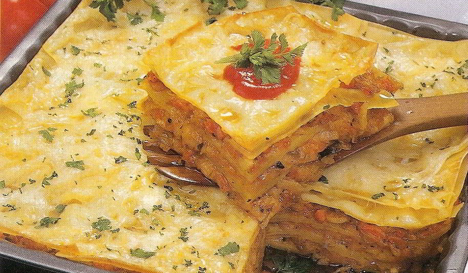 Рецепт лазаний с фаршем, капустой и острым сыром