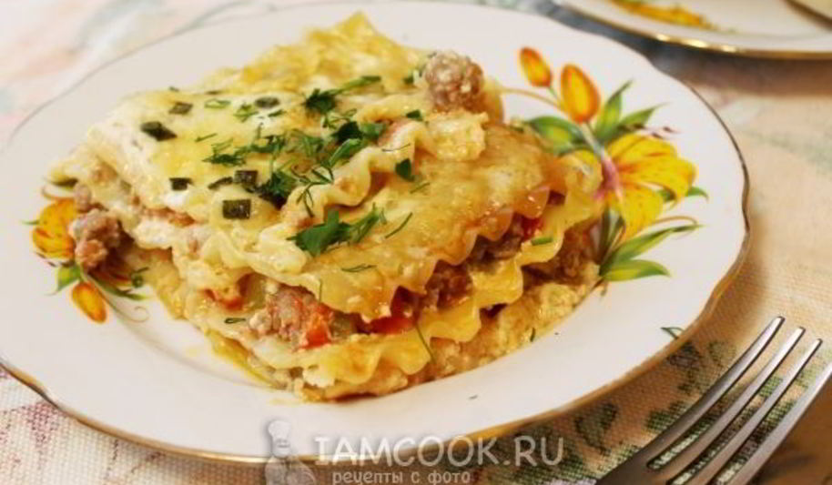 Рецепт лазаний с фаршем, помидорами и сыром
