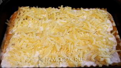 лазанья с фаршем, помидорами и сыром