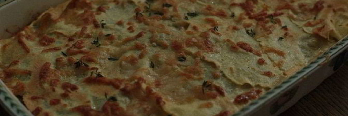 Лазанья с грибами, козьим сыром и шпинатом