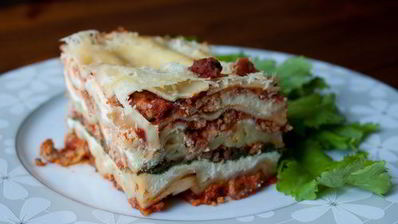 лазанья с индейкой и шпинатом