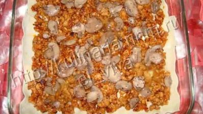 лазанья с курицей и грибами