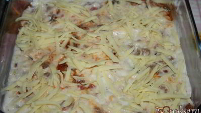 лазанья с мясным фаршем и базиликом