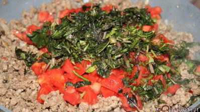 лазанья с мясным фаршем и базиликом