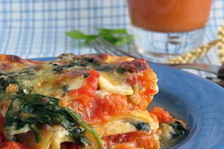 Овощная лазанья с тыквой и шпинатом