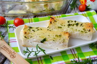 Рулет Лазанья в чесночном хлебе