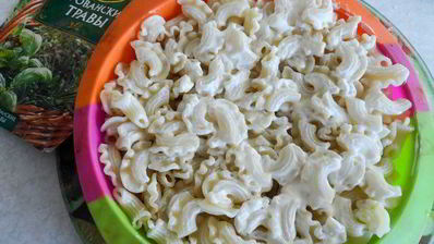 макароны под сырной шубкой