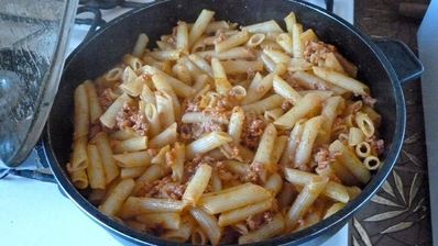 макароны с фаршем и томатной пастой по флотски