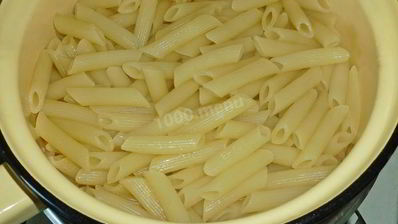 макароны с фаршем и томатной пастой по флотски