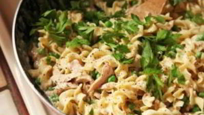 макароны с консервированным тунцом