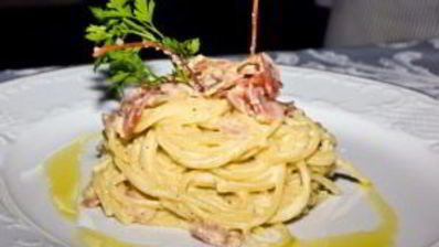 макароны с яйцом и сыром