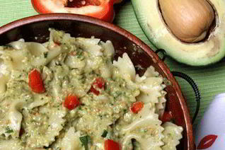 Паста с авокадо и сливочным сыром