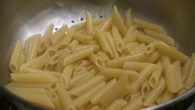 паста с двойным соусом