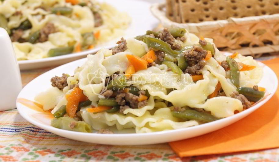 Рецепт пасты с фаршем и стручковой фасолью