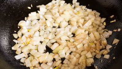 паста с морепродуктами в томатном соусе