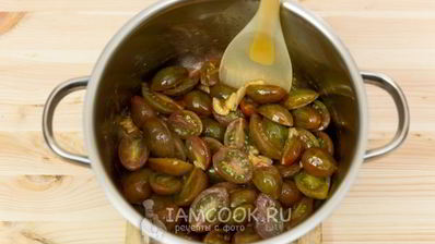 паста с помидорами и фасолью