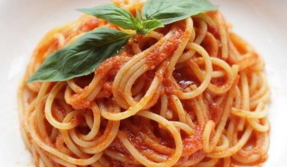 Рецепт пасты с помидорами и сыром