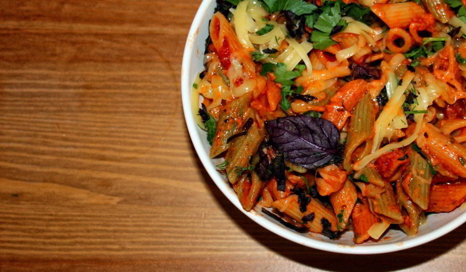 Рецепт сливочной томатной пасты с чесноком