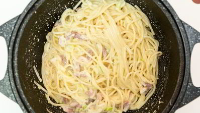 спагетти с беконом