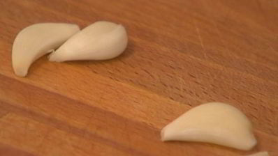 спагетти с помидорами и беконом