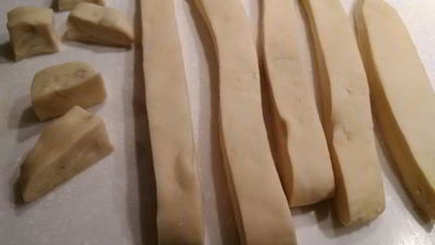 манты с острым соусом