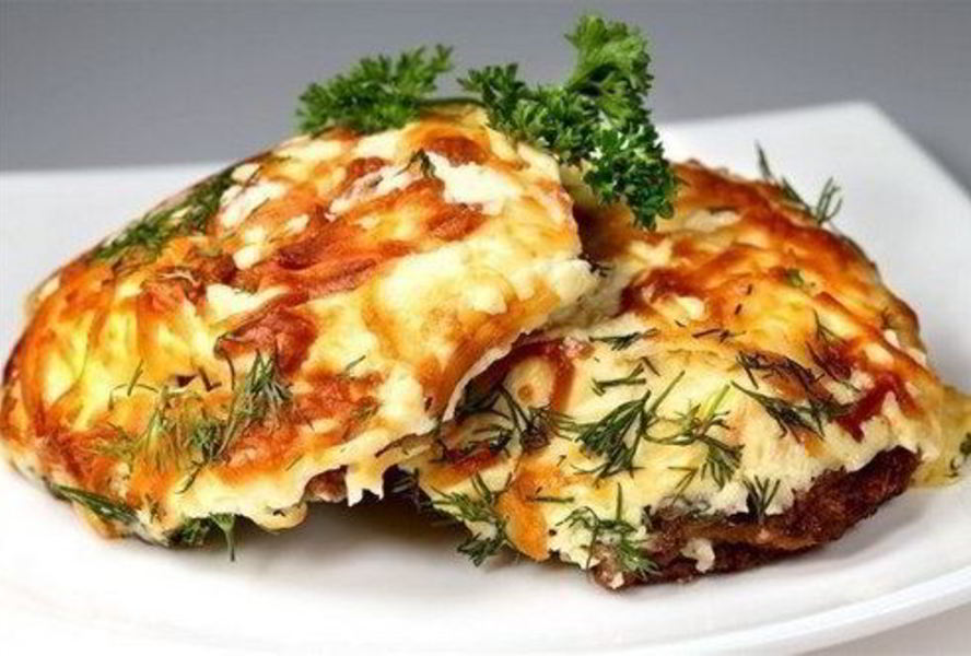 Филе свиное по-французски с картофелем