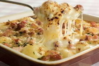 Картофель по-французски с сыром и сливками