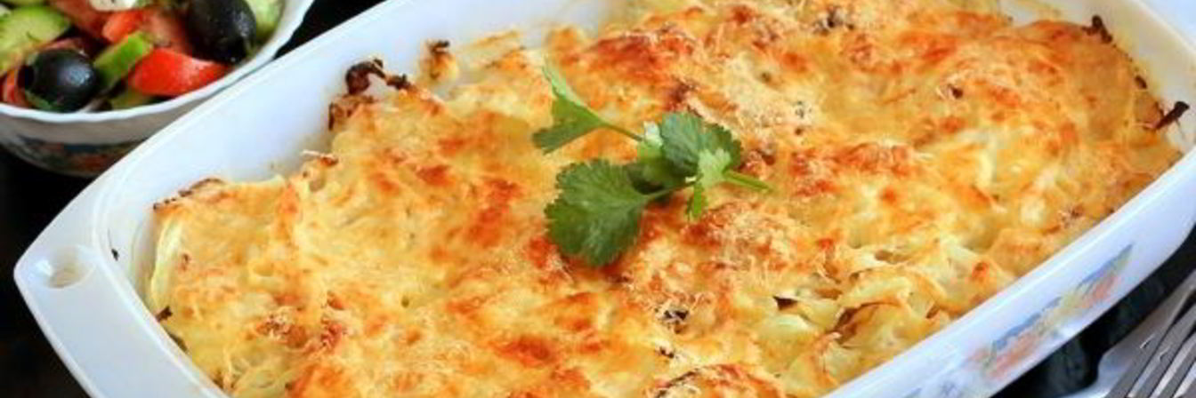 Мясо по-французски с курицей и картошкой