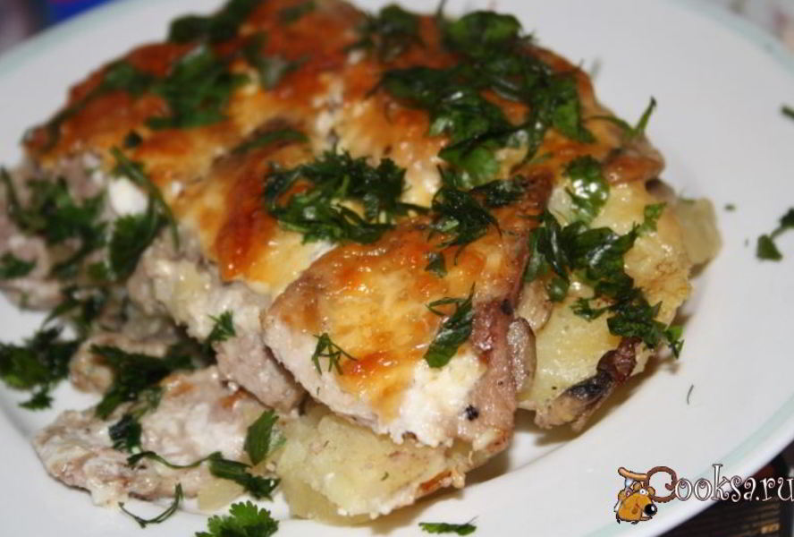 Мясо по-французски с шампиньонами