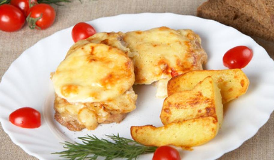 Рецепт мяса по-французски с жареным картофелем