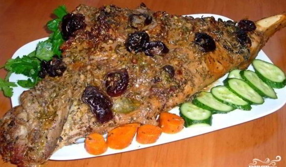 Рецепт бараньей ноги, запеченной в фольге