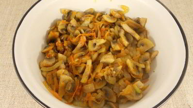 бедрышки куриные фаршированные грибами