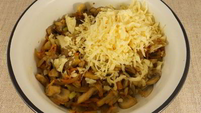 бедрышки куриные фаршированные грибами