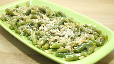 фаршированные куриные бедра с грибами