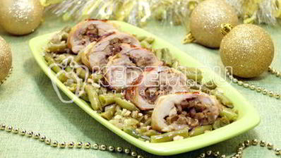 фаршированные куриные бедра с грибами