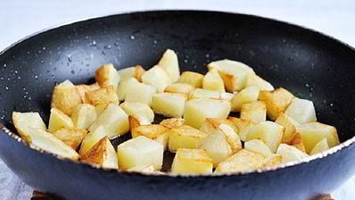 горшочки с мясом и картофелем