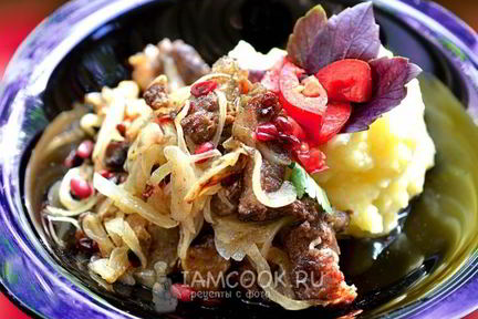 Говядина с луком и барбарисом