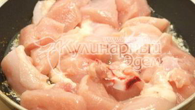 куриная грудка тушеная в вине