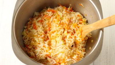 курица, фаршированная рисом