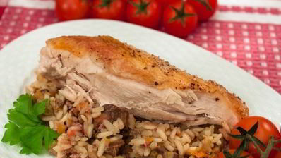 курица, фаршированная рисом