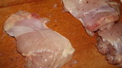 курица с ананасами и грибами под сыром