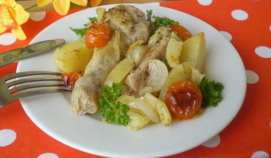 Рецепт курицы в духовке с овощами и картофелем