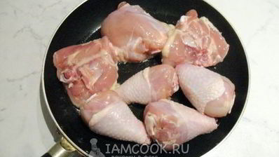 курица в сметанно-томатном соусе