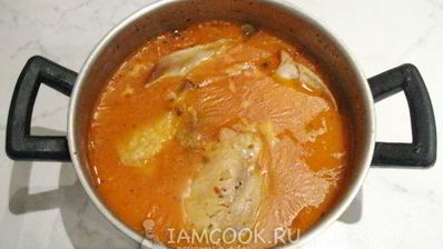 курица в сметанно-томатном соусе