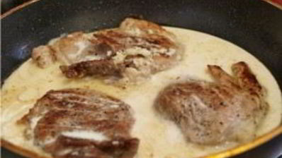 мясо в чесночном соусе