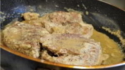 мясо в чесночном соусе