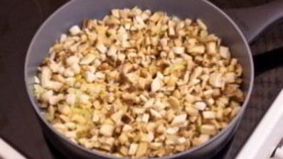 мясо в слоеном тесте