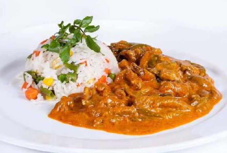 Сочный бефстроганов с томатной пастой